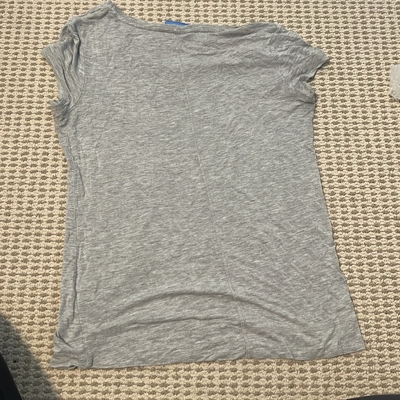 Vera Wang t-shirt - Picture 2 of 2